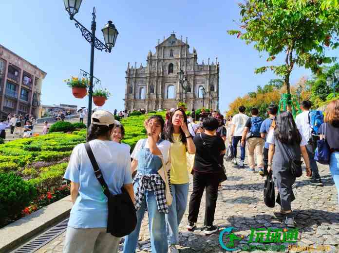 暑假高峰珠海赴澳簽註預約爆滿 學者指年輕旅客多難帶動賭收
