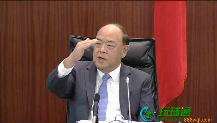 賀一誠料明年維持赤字預算 賭收達2300億始收支平衡 賀一誠料明年維持赤字預算 賭收達2300億始收支平衡